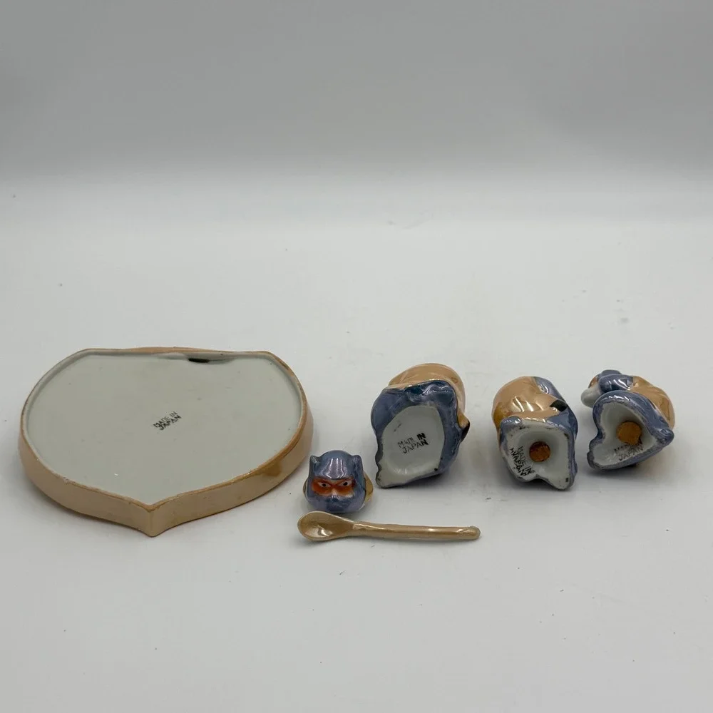 Vintage Three Wise Monkeys Lusterware Salt Pepper Mustard Set Japan Blue Gold